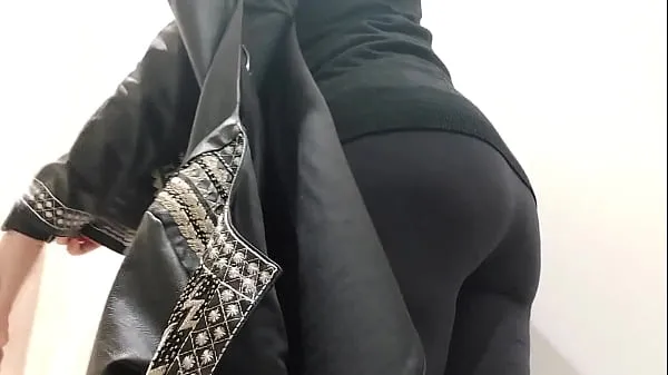 Veľké Your Italian stepmother shows you her big ass in a clothing store and makes you jerk off najlepšie klipy