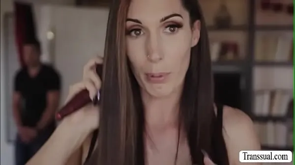 Nagy Stepson bangs the ass of her trans stepmom legjobb klipek