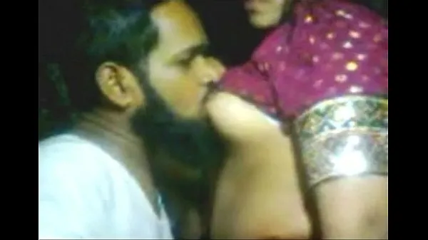 Stora Indian mast village bhabi fucked by neighbor mms - Indian Porn Videos toppklipp