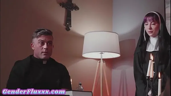 Velké Religious sub sucking priest cock in duo after church nejlepší klipy