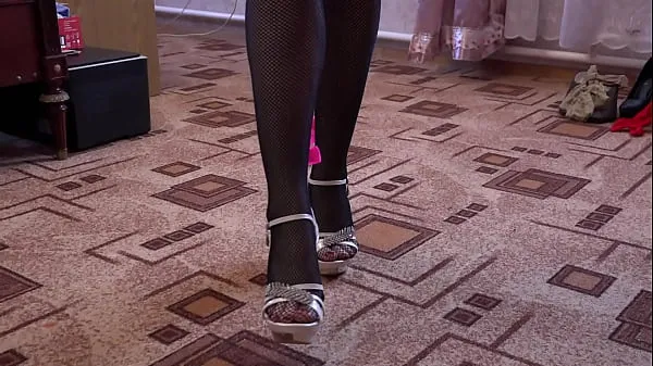 คลิปยอดนิยม Foot fetish with different pantyhose and stockings and high heels. The brunette boasts of her legs and beautiful ass and hairy pussy. Homemade คลิปยอดนิยม