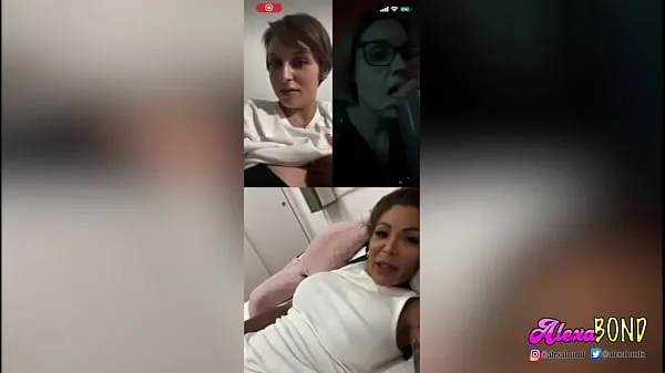 Veliki 2 girls and 1 trans masturbate on video call najboljši posnetki