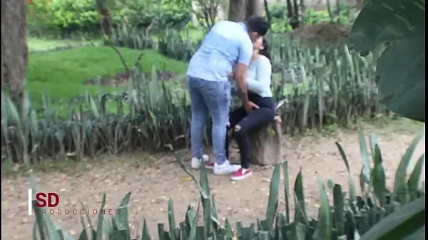 Big SPYING ON A COUPLE IN THE PUBLIC PARK top Clips