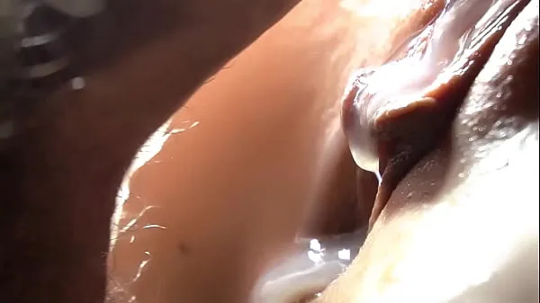 SLOW MOTION Smeared her tender pussy with sperm. Extremely detailed penetrations Klip teratas besar
