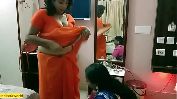 بڑے Desi Cheating husband caught by wife!! family sex with bangla audio ٹاپ کلپس