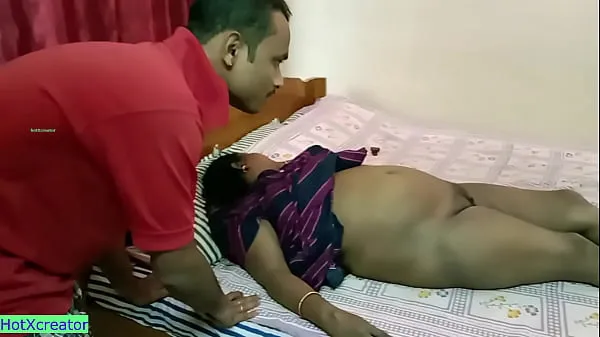 Nagy Indian hot Bhabhi getting fucked by thief !! Housewife sex legjobb klipek