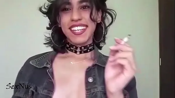 do you want to smoke with me and see this classic fetish Klip teratas Besar