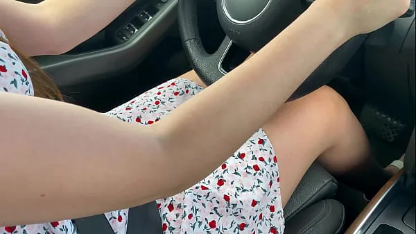 Stora Stepmother: - Okay, I'll spread your legs. A young and experienced stepmother sucked her stepson in the car and let him cum in her pussy toppklipp