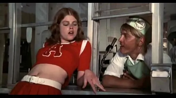 大Cheerleaders -1973 ( full movie顶级剪辑
