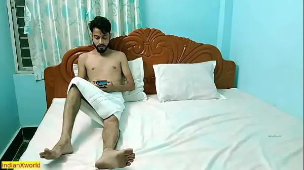 Indian young boy fucking beautiful hotel girl at Mumbai! Indian hotel sex Clip hàng đầu lớn