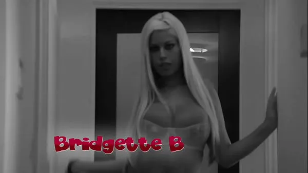 Veliki Bridgette B. Boobs and Ass Babe Slutty Pornstar ass fucked by Manuel Ferrara in an anal Teaser najboljši posnetki