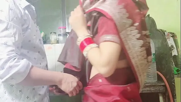 Big Desi was looking good in saree, then gave top Clips