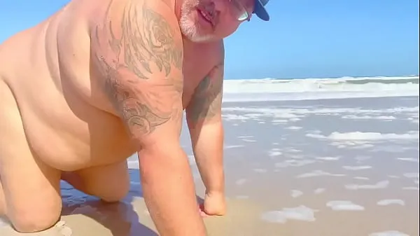 Nagy Strongman competition judge gets naked with a fat ass legjobb klipek
