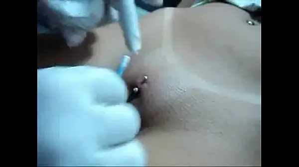 Grandes PUTTING PIERCING IN THE PUSSY principais clipes