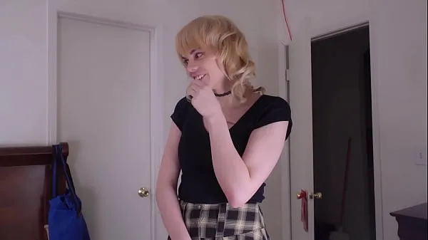 Store Trans Teen Wants Her Roommate's Hard Cock beste klipp
