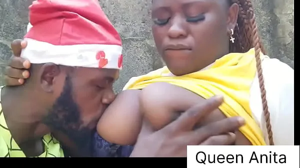 Grandes Queen Anita Fortunately Received A Christmas Gift And Good Fuck In His Farm principais clipes