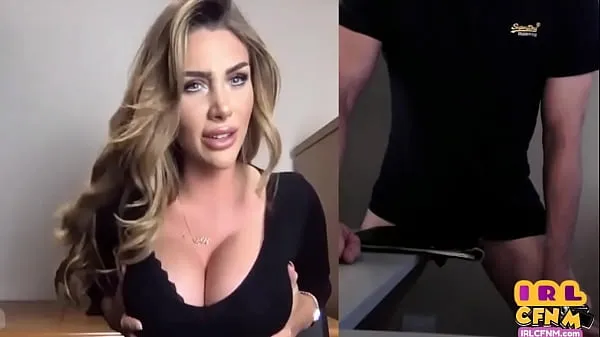 CFNM amateur bosomy MILF seducing guy to wank over webcam Clip hàng đầu lớn