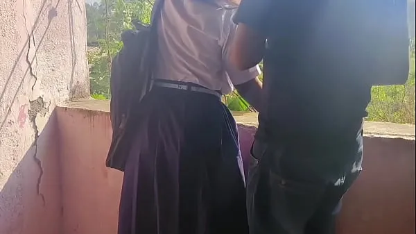 Stora Tuition teacher fucks a girl who comes from outside the village. Hindi Audio toppklipp