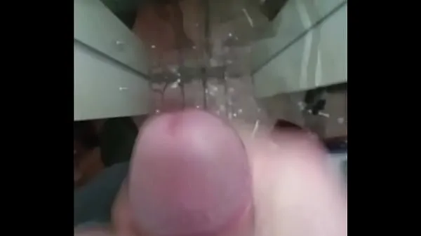 Big Wimpy cumshot infront of dirty mirror top Clips