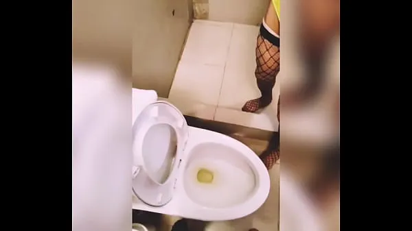 Piss$fetice* pissed on the face by Slut Clip hàng đầu lớn
