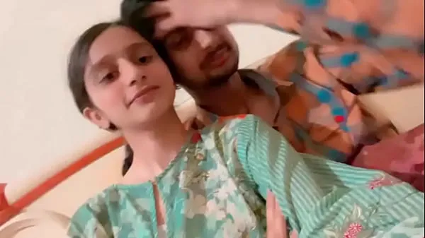 بڑے Cute Indian girl Passionate sex with licking Pussy ٹاپ کلپس