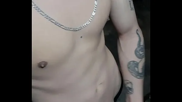 Big Young tattooed hunk top Clips