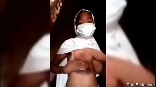 Veliki Young Muslim Girl With Big Boobs - More Videos at najboljši posnetki