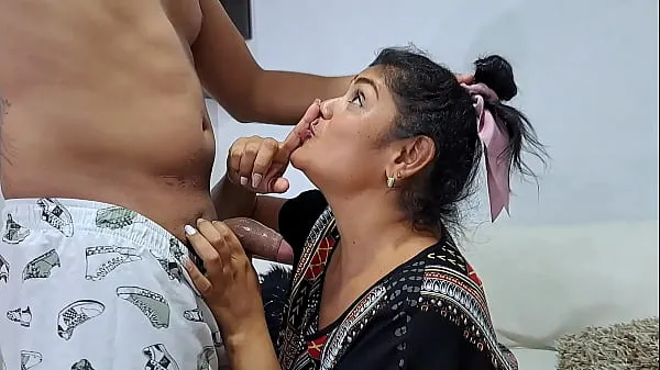 Big I fill my stepmother's face with cum, this bitch loves that I eat her pussy top Clips