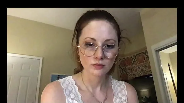 Grote Sexy librarian playing in bed topclips