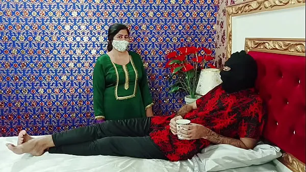 Beautiful Pakistani Punjabi House Maid Seducing and Hard Fucking by her Boss Clip hàng đầu lớn