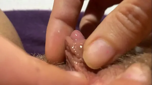 Gros énorme clito secousses orgasme extrême gros plan meilleurs clips