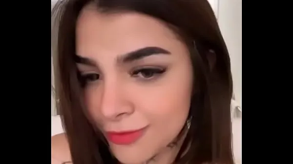 Karely Ruiz shows her vagina Klip teratas Besar