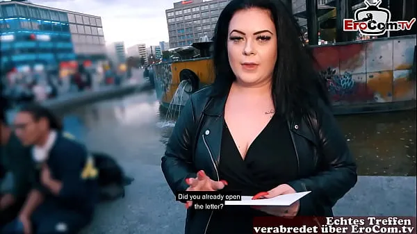 German fat BBW girl picked up at street casting Klip teratas besar