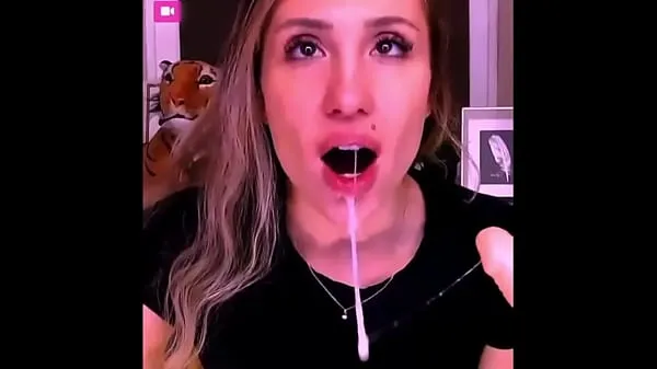 Duże Julia B uses Lush toy to SQUIRT najlepsze klipy