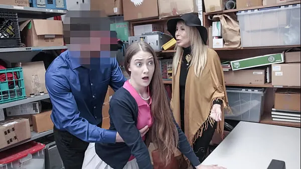 Grandes Teen and Her Granny Fucked by Perv Mall Officer for Stealing from Mall Premises - Fuckthief clips principales