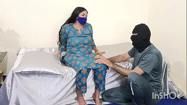 Nagy Indian Hot Mistress Blowjob Sucking Dick of Her Home Servant legjobb klipek